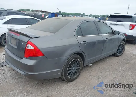 2010 Ford Fusion Se z USA, uszkodzony, nr VIN 3FAHP0HAXAR402448